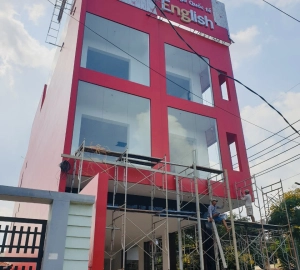  Bước Đột Phá Trong Ngành Nhôm Kính: Cơ Hội Và Thách Thức