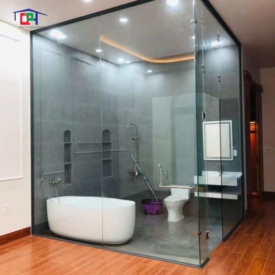 Cửa kính cường lực 8