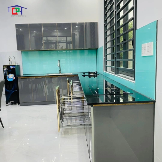 Tủ bếp 1