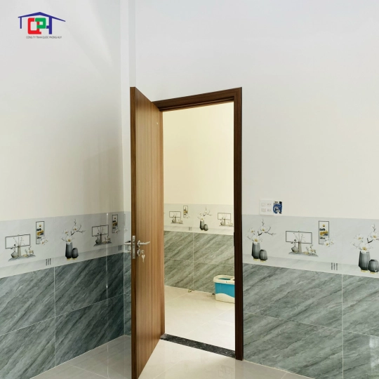 Cửa nhựa Composite 4
